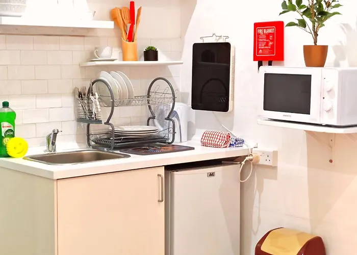 Modern By Mive * Floriana